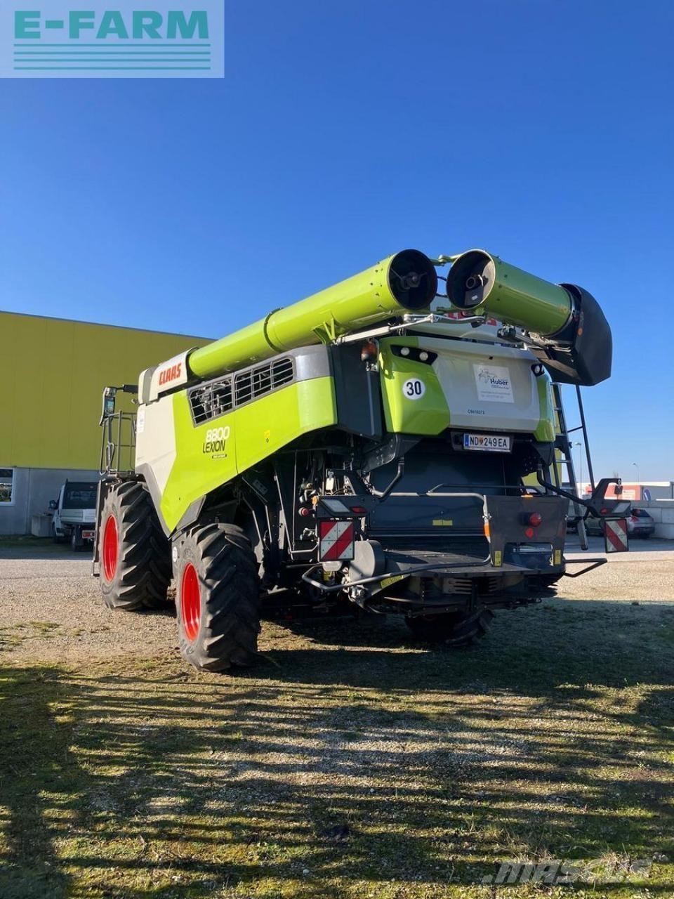 CLAAS lexion 8800 Mähdrescher