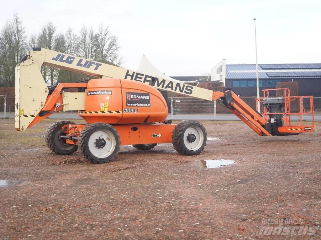JLG 600 AJ Gelenkteleskoparbeitsbühnen