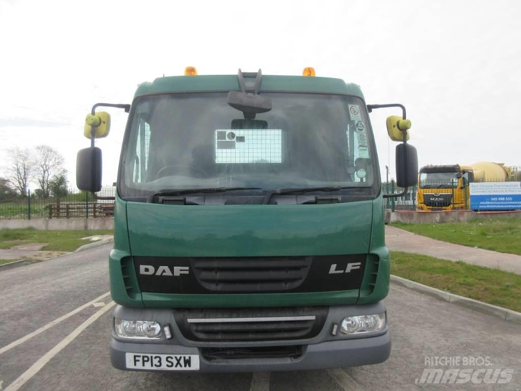 DAF 45.180 Pritschenwagen mit Seilwinde