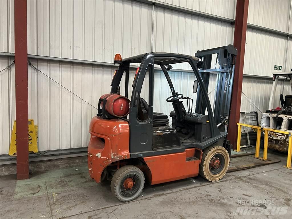 Nissan UD02A20PQ LPG heftrucks