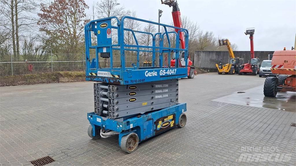 Genie GS4047 Scheren-Arbeitsbühnen