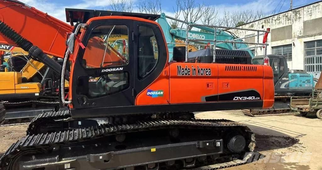 Doosan DX340 Raupenbagger