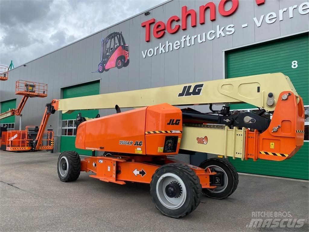JLG 1500AJP Gelenkteleskoparbeitsbühnen