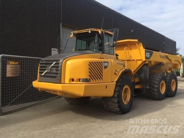 Volvo A25D Dumper - Knickgelenk