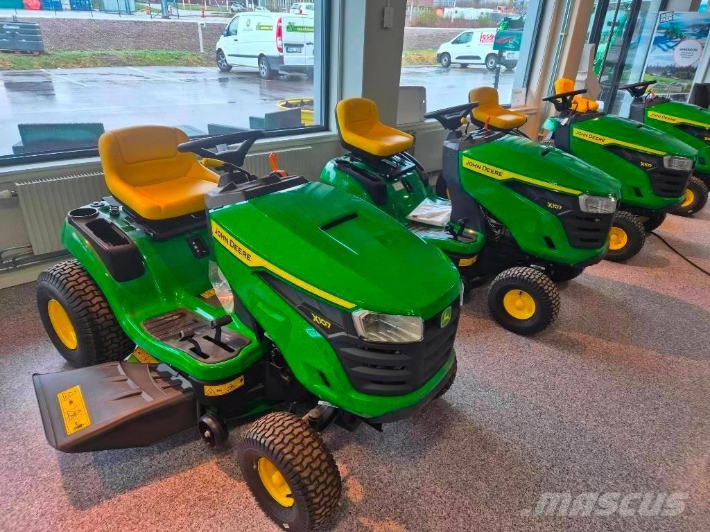 John Deere X 107 Reitermäher