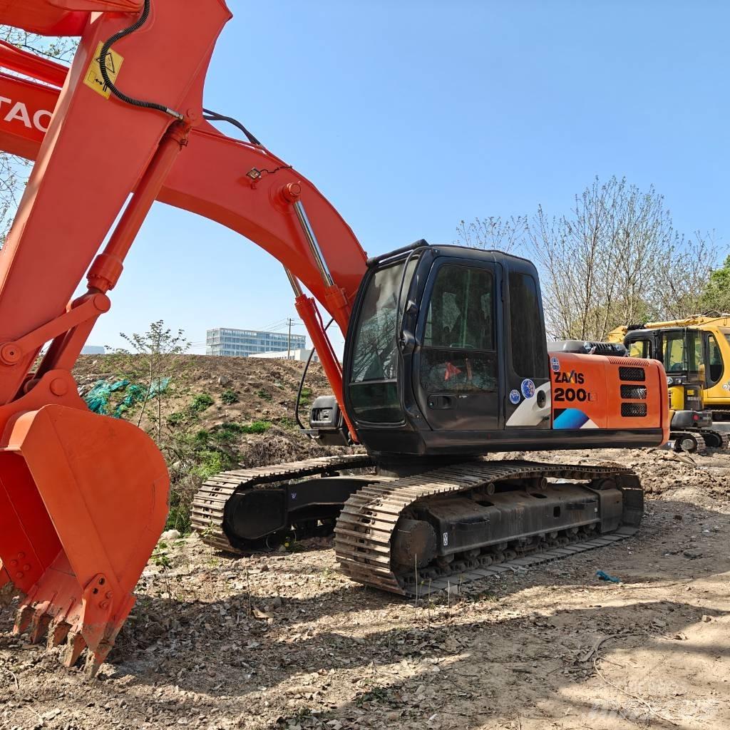 Hitachi ZX200 Raupenbagger