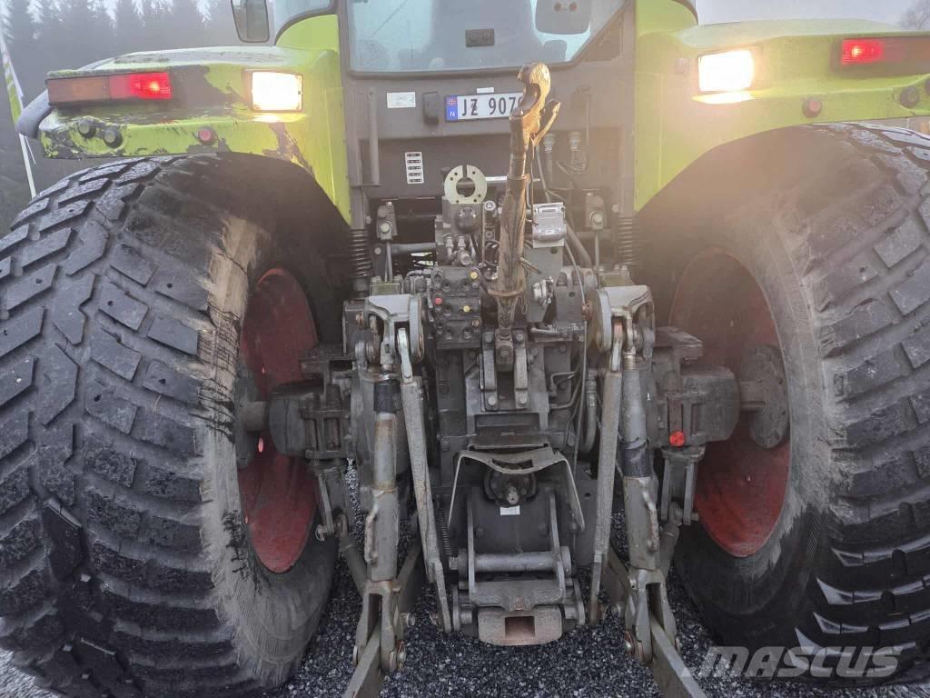 CLAAS Atles 946 RZ Traktoren