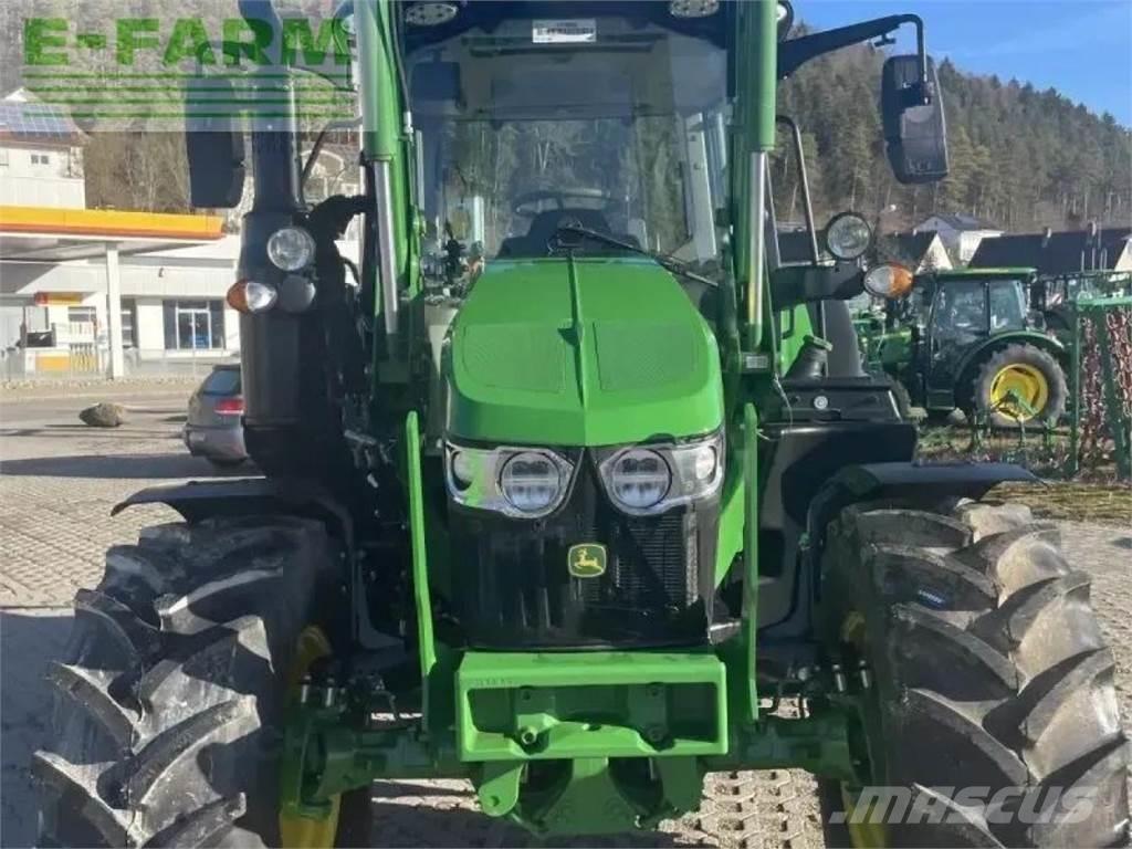 John Deere 6100m Traktoren