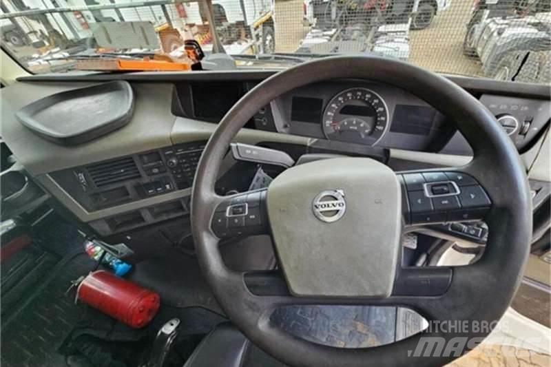 Volvo FH Andere Fahrzeuge