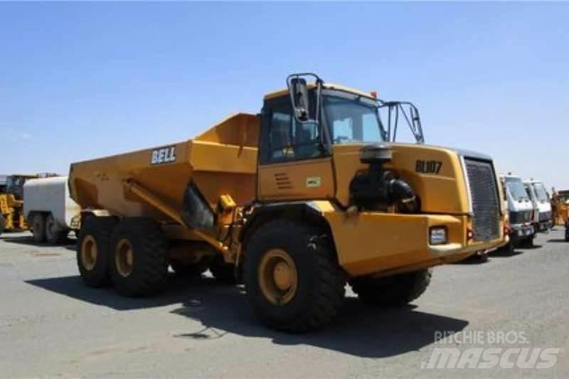 Bell B30D Dumper - Knickgelenk