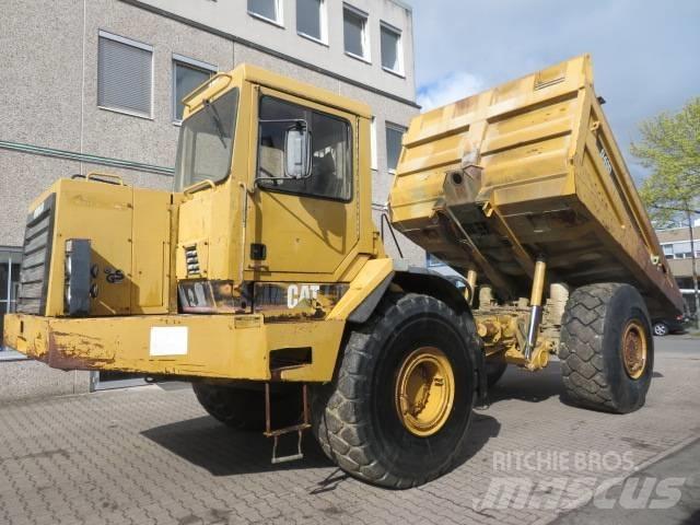 CAT  D40 Dumper Dumper - Knickgelenk