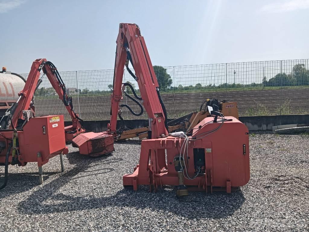 Maschio LARA 850 T Feldhäcksler