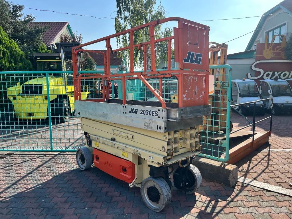 JLG 2030ES     V-3450 Personenaufzüge
