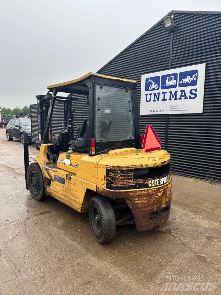 CAT DP 40 Diesel heftrucks