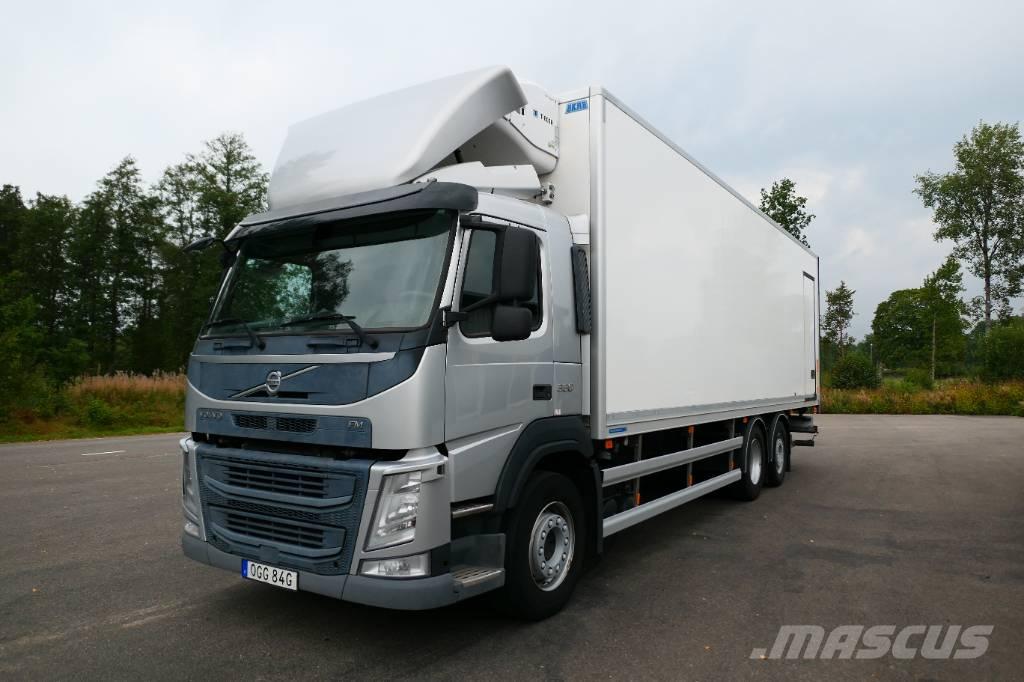 Volvo Fm330 6x2*4 Kühlkoffer