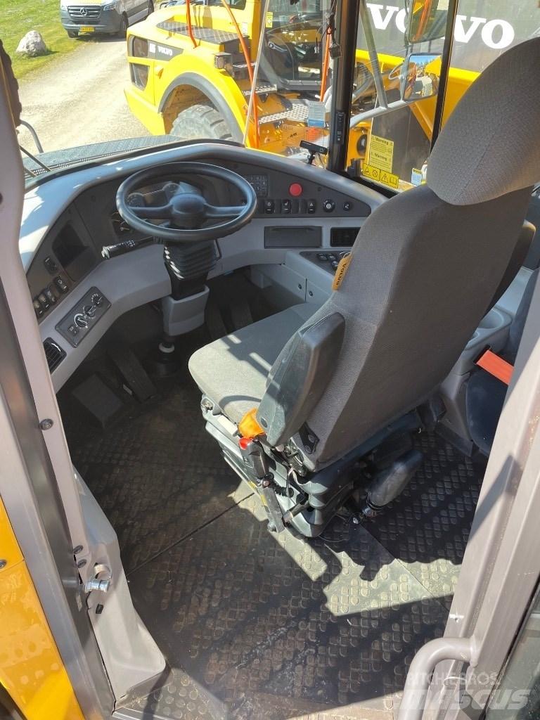 Volvo A30G Dumper - Knickgelenk