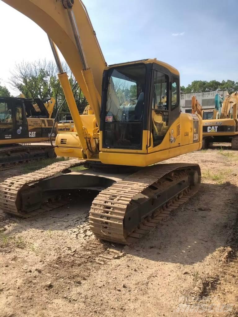 Komatsu PC220-7 Raupenbagger