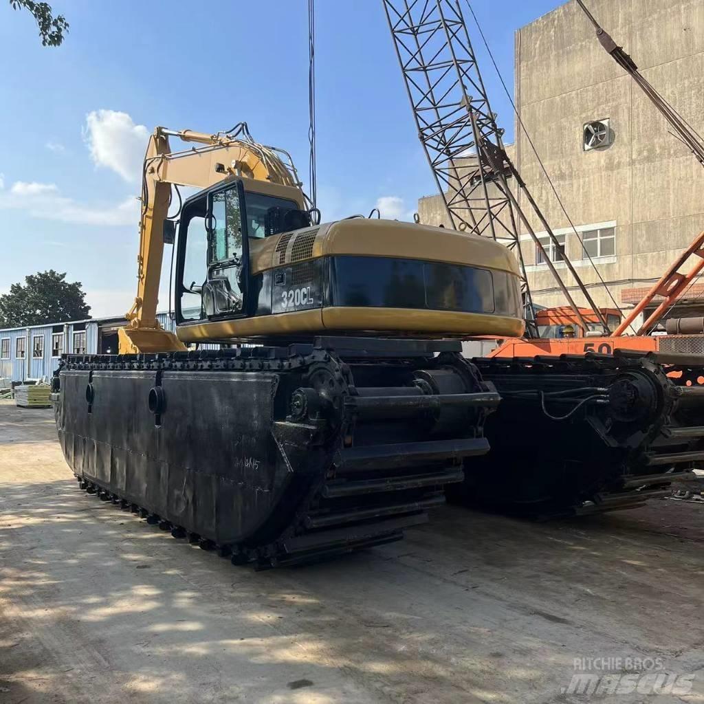 CAT 320 C Amphibienbagger