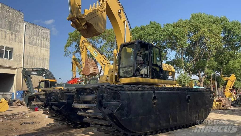 CAT 320 C Amphibienbagger