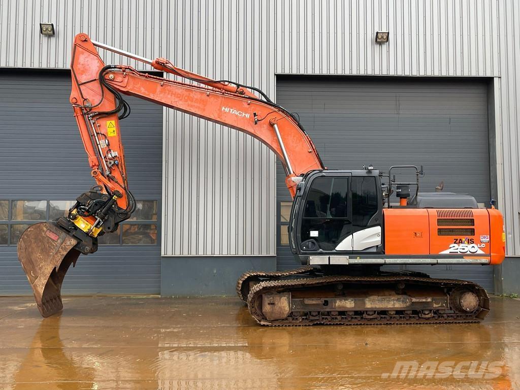 Hitachi ZX250LC-6 Raupenbagger
