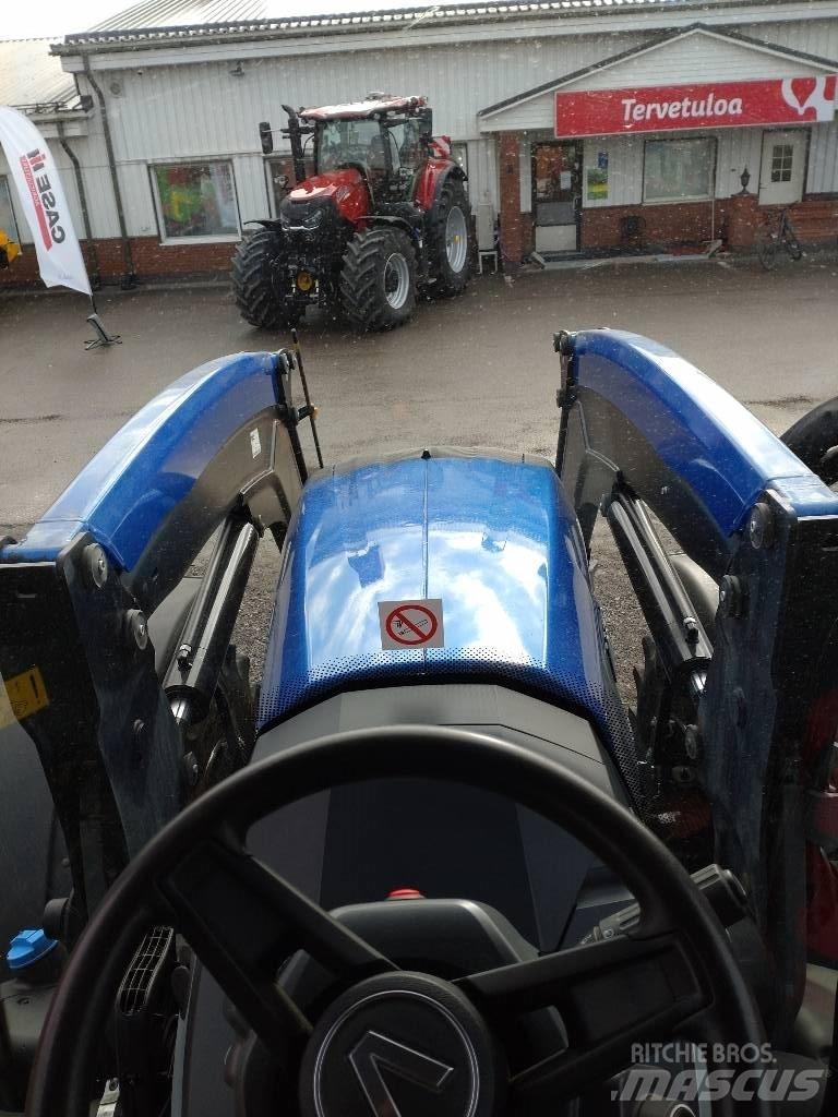 Valtra T 235 Direct Traktoren