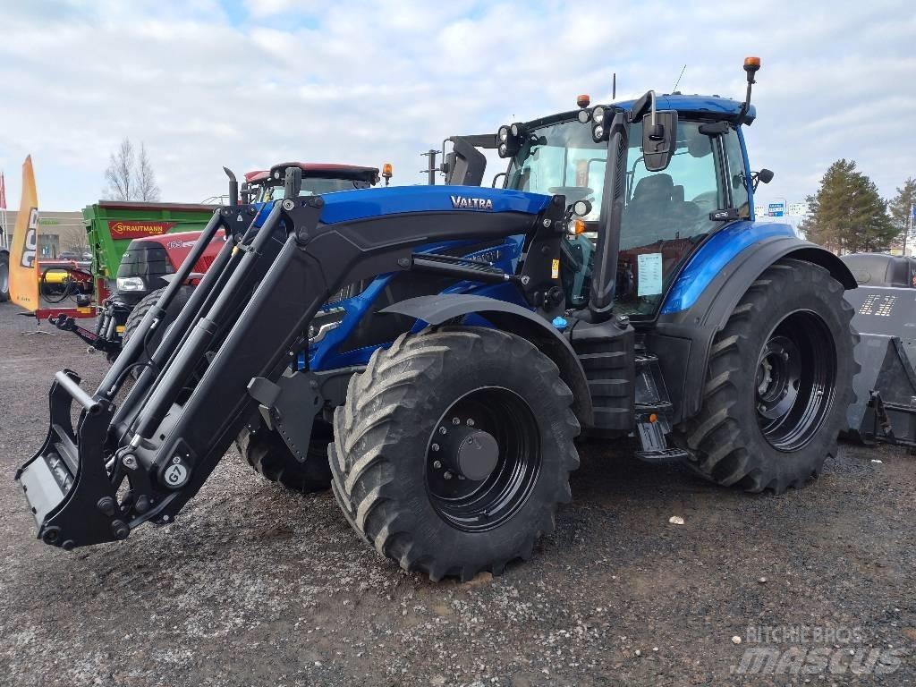 Valtra T 235 Direct Traktoren