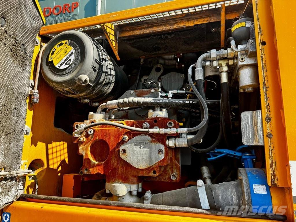 Liebherr A 924 C Materialumschlag