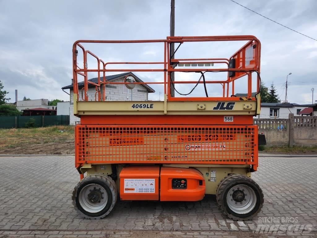 JLG E 4069 LE Scheren-Arbeitsbühnen