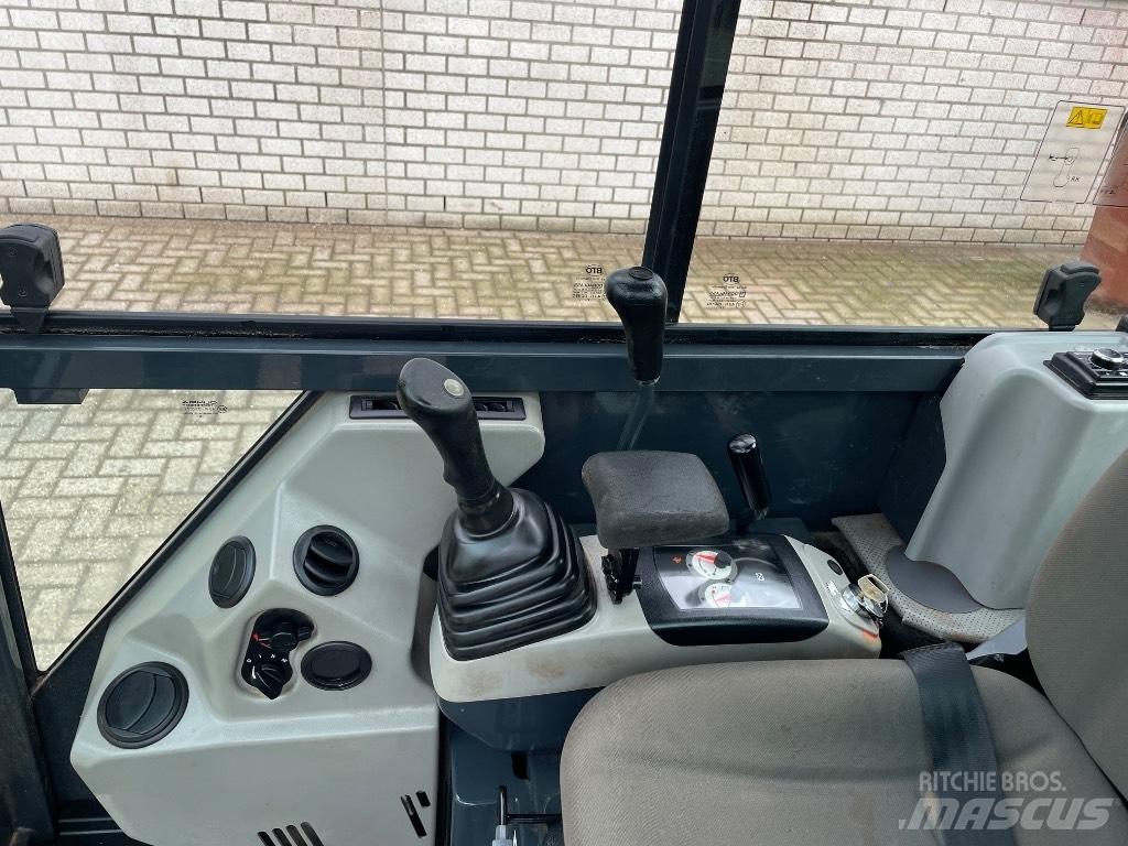 Komatsu PC 17 R-5 Minibagger < 7t