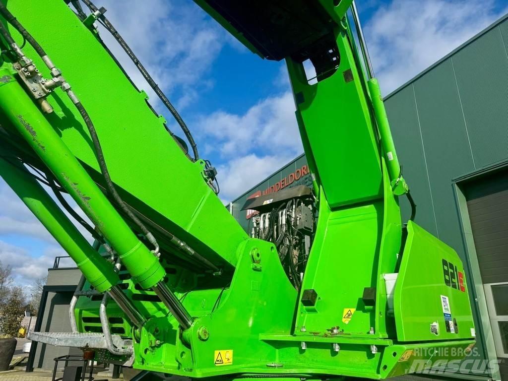 Sennebogen 821M E Materialumschlag