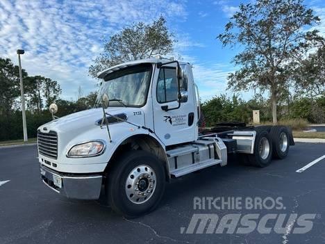 Freightliner M2 Sattelzugmaschinen