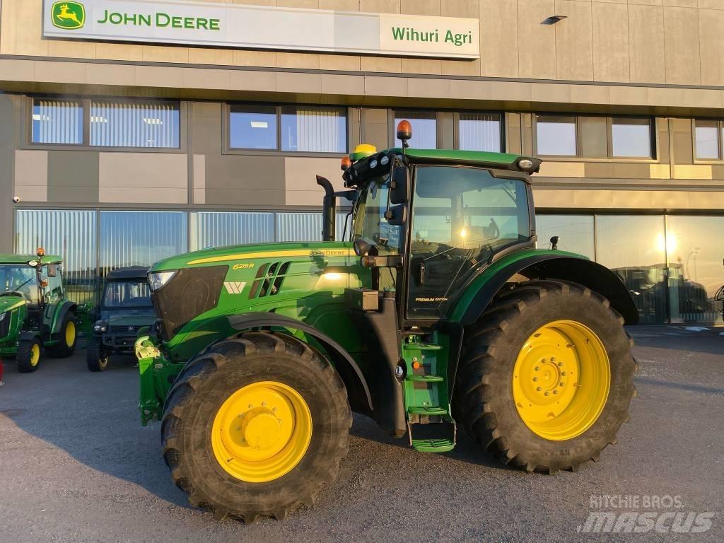 John Deere 6215 R Traktoren