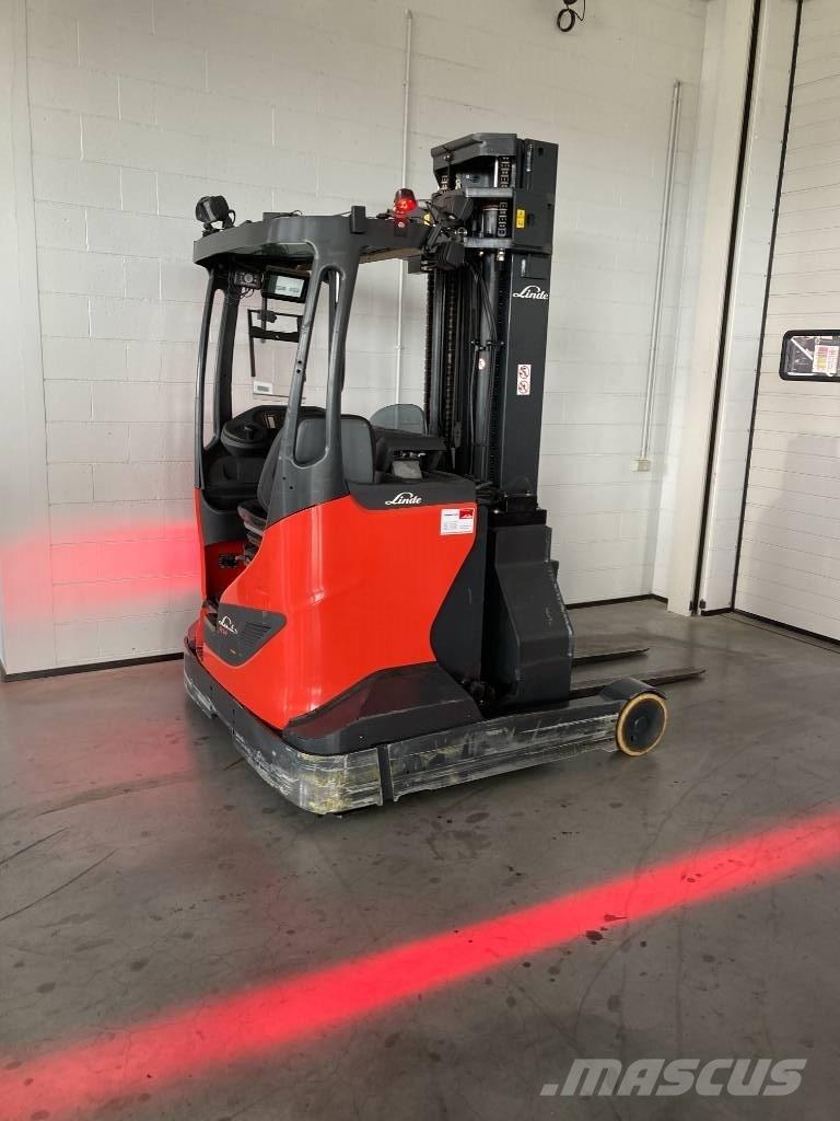 Linde R 14 Schubmaststapler