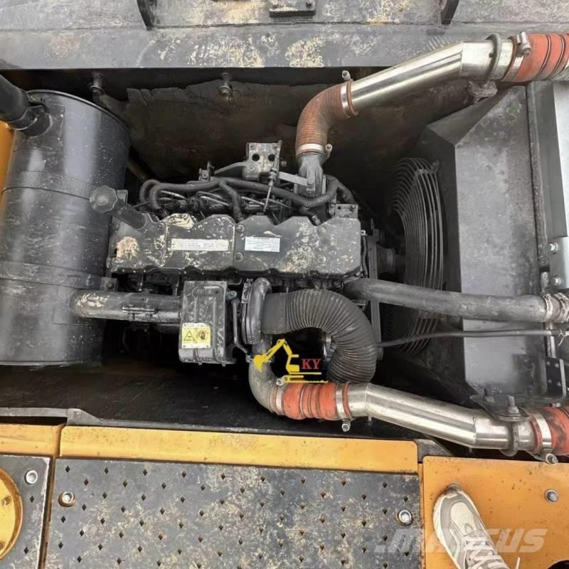 Hyundai 225VS Raupenbagger