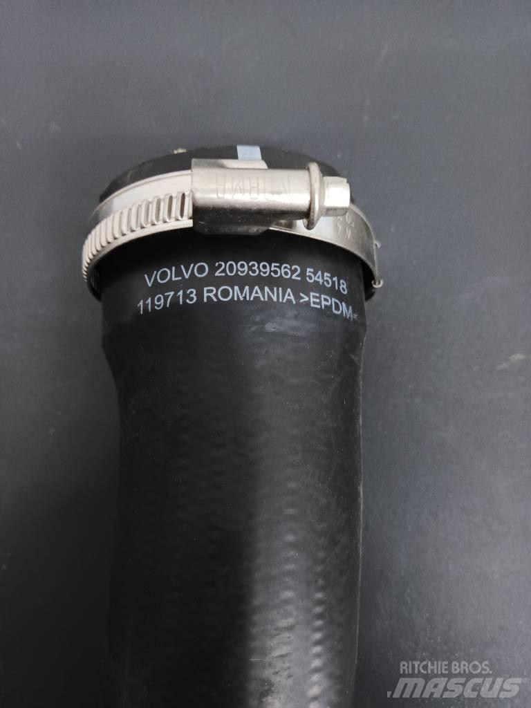 Volvo PIPE 20939562 Motoren