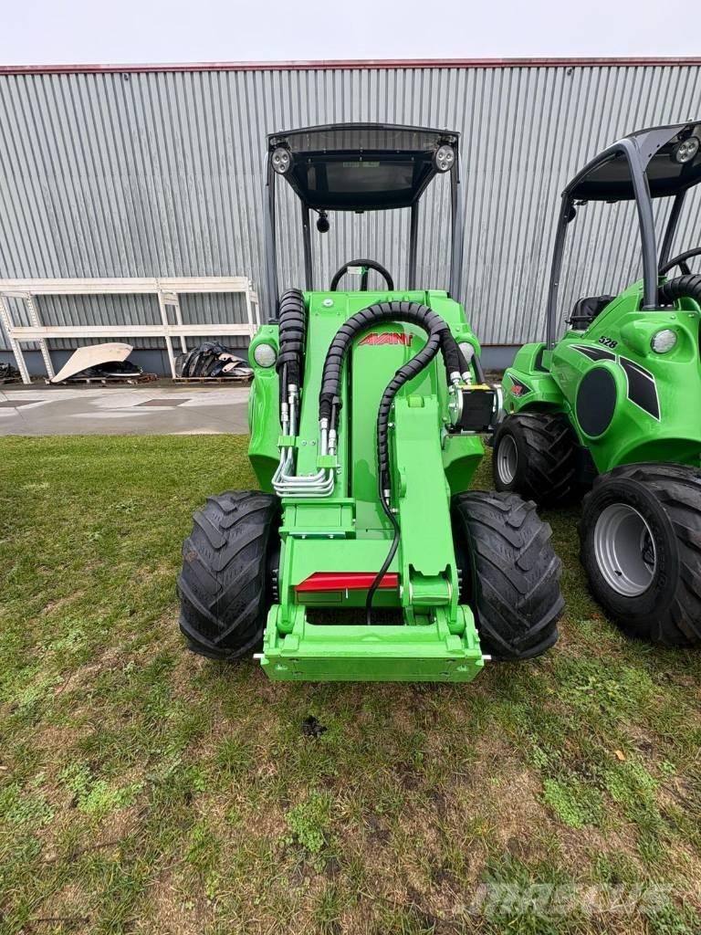 Avant 528 Minilader