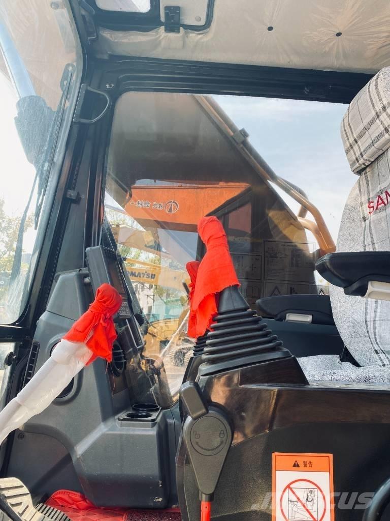 Sany 215C Raupenbagger