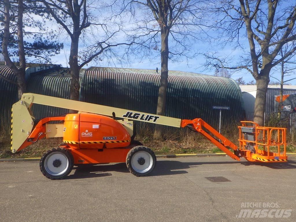 JLG 600AJ Gelenkteleskoparbeitsbühnen
