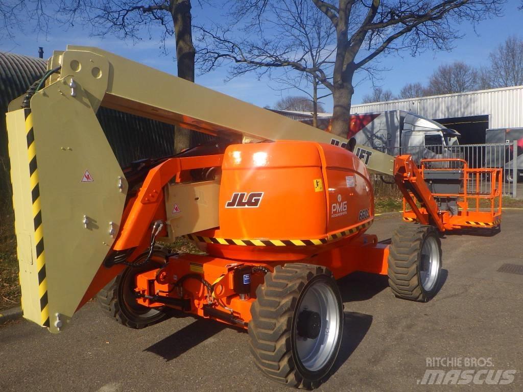 JLG 600AJ Gelenkteleskoparbeitsbühnen