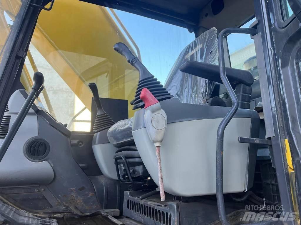 Komatsu pc220-8mo Raupenbagger