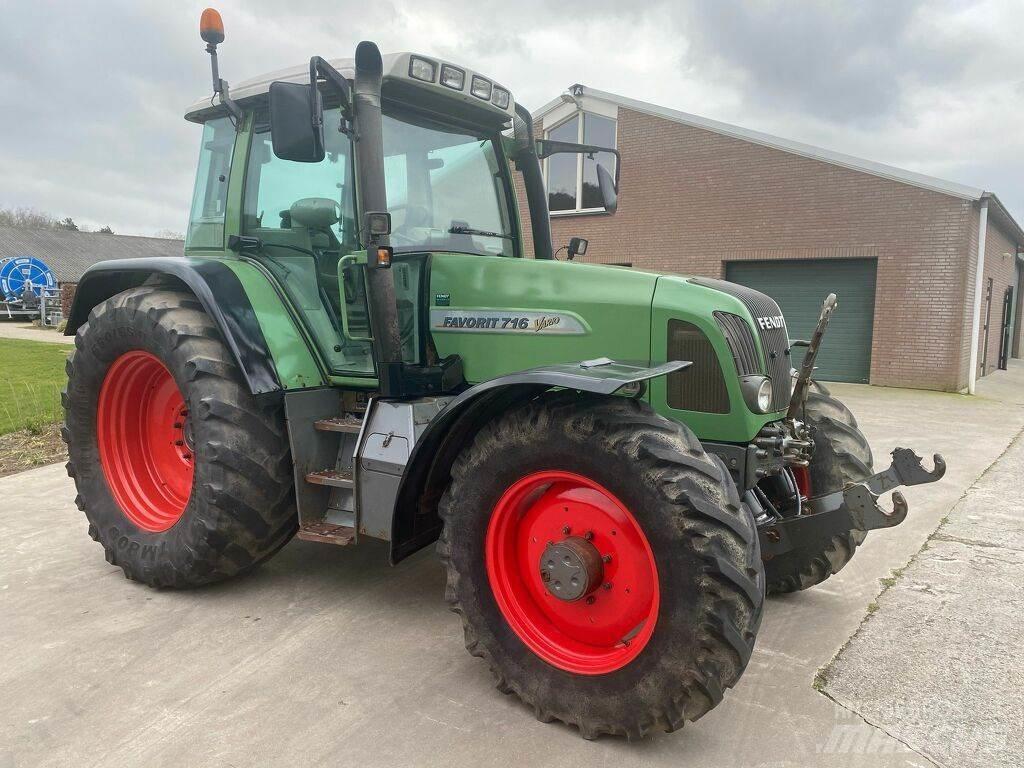 Fendt 716 Traktoren
