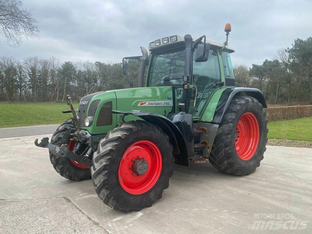 Fendt 716 Traktoren