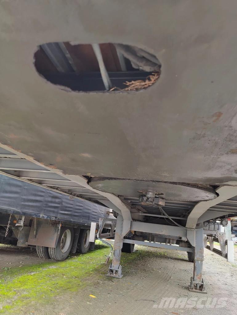 Renders Steering Kofferauflieger