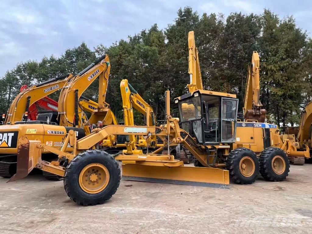 SEM 919 Grader
