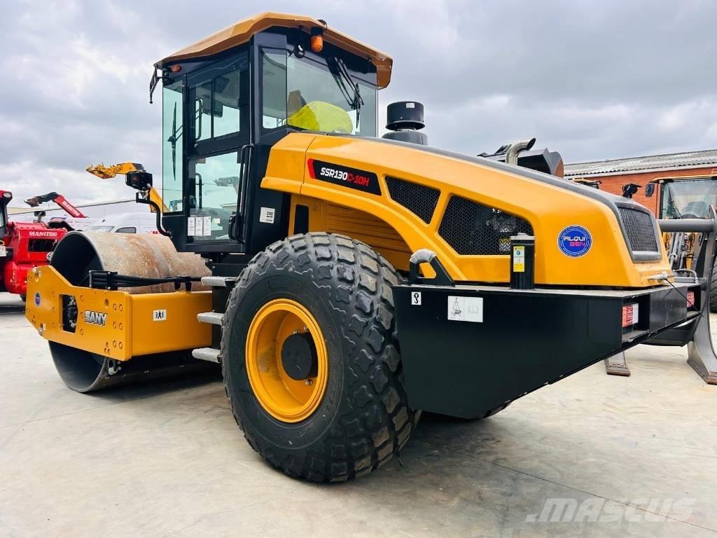 Sany SSR 130C-10H Erdbauwalzen