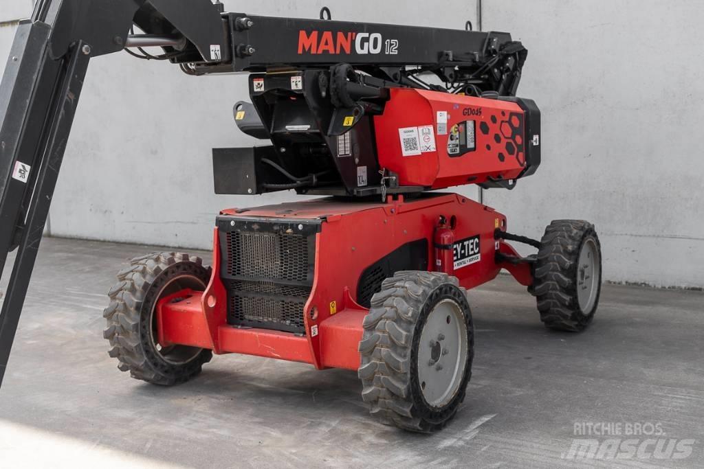 Manitou ManGo 12 Gelenkteleskoparbeitsbühnen