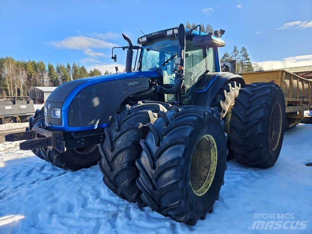 Valtra T171 Traktoren