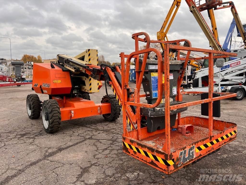 JLG 340 AJ Gelenkteleskoparbeitsbühnen