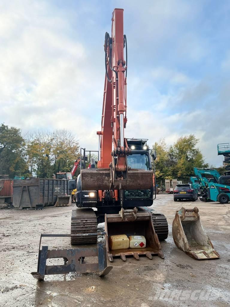 Hitachi ZX 130-6 Raupenbagger