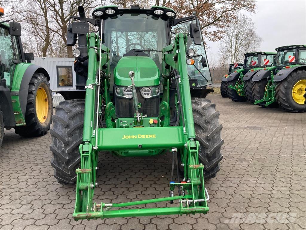 John Deere 6090 M Traktoren